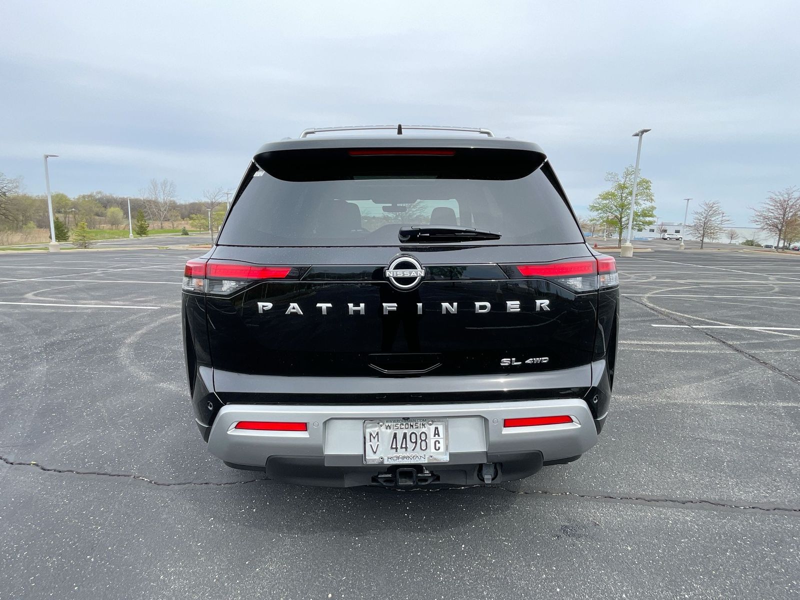 2024 Nissan Pathfinder SL 35