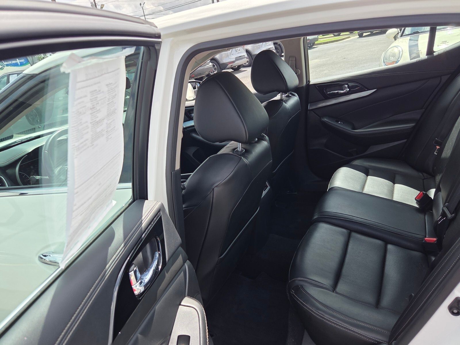 Used 2023 White Nissan SV image 7