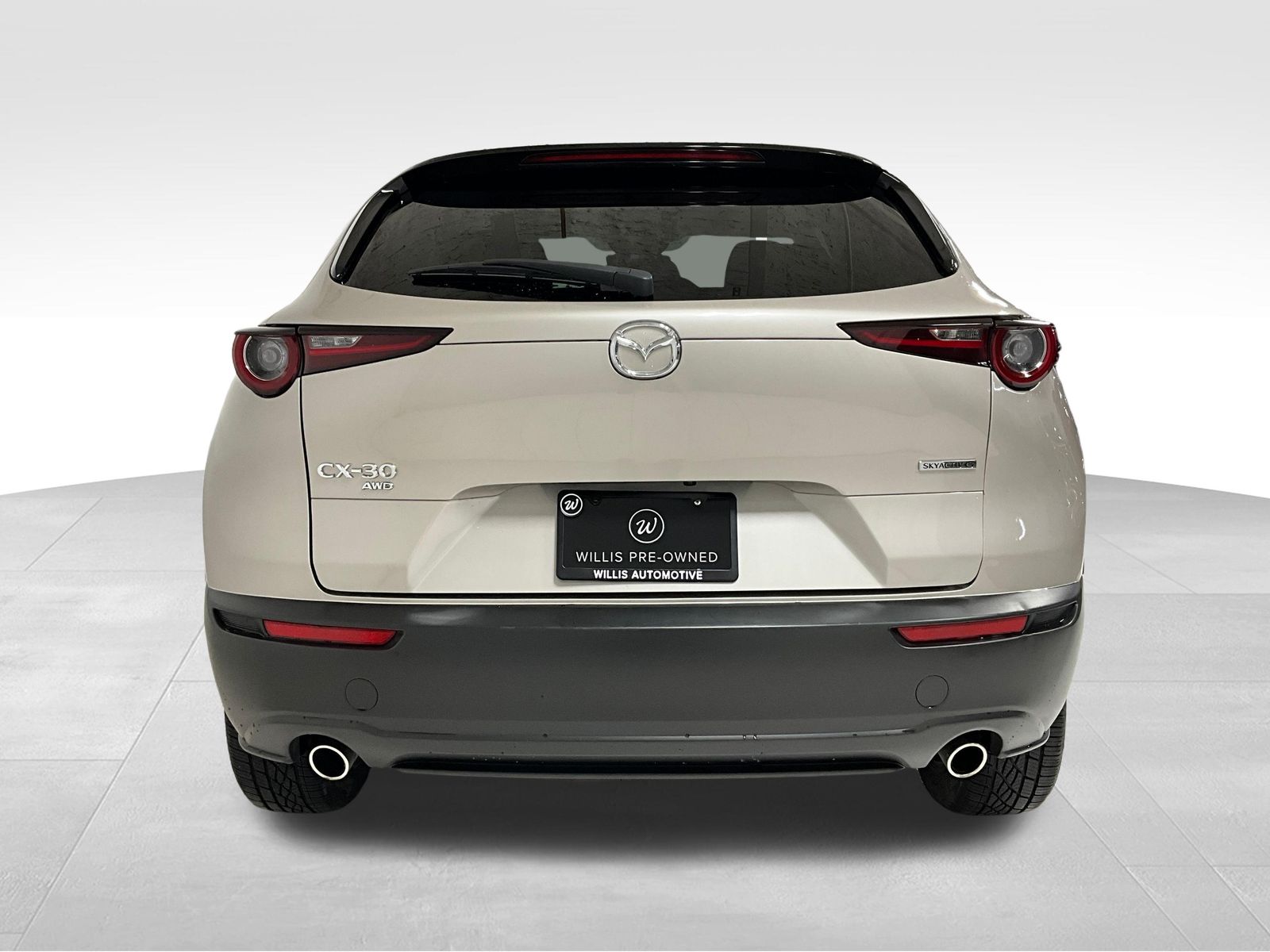 View vehicle photo 5