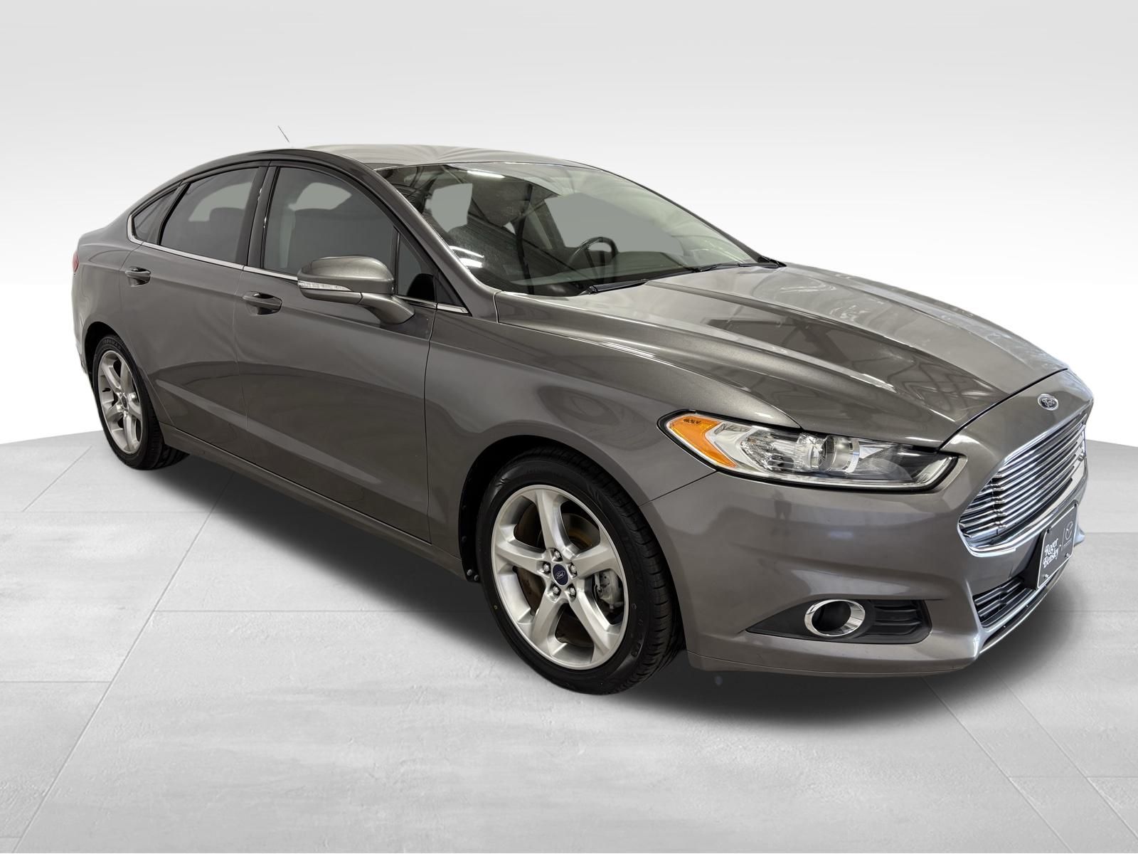 Used Car 2013 Ford Fusion  Se For Sale Under $10,000 In Austin, Texas