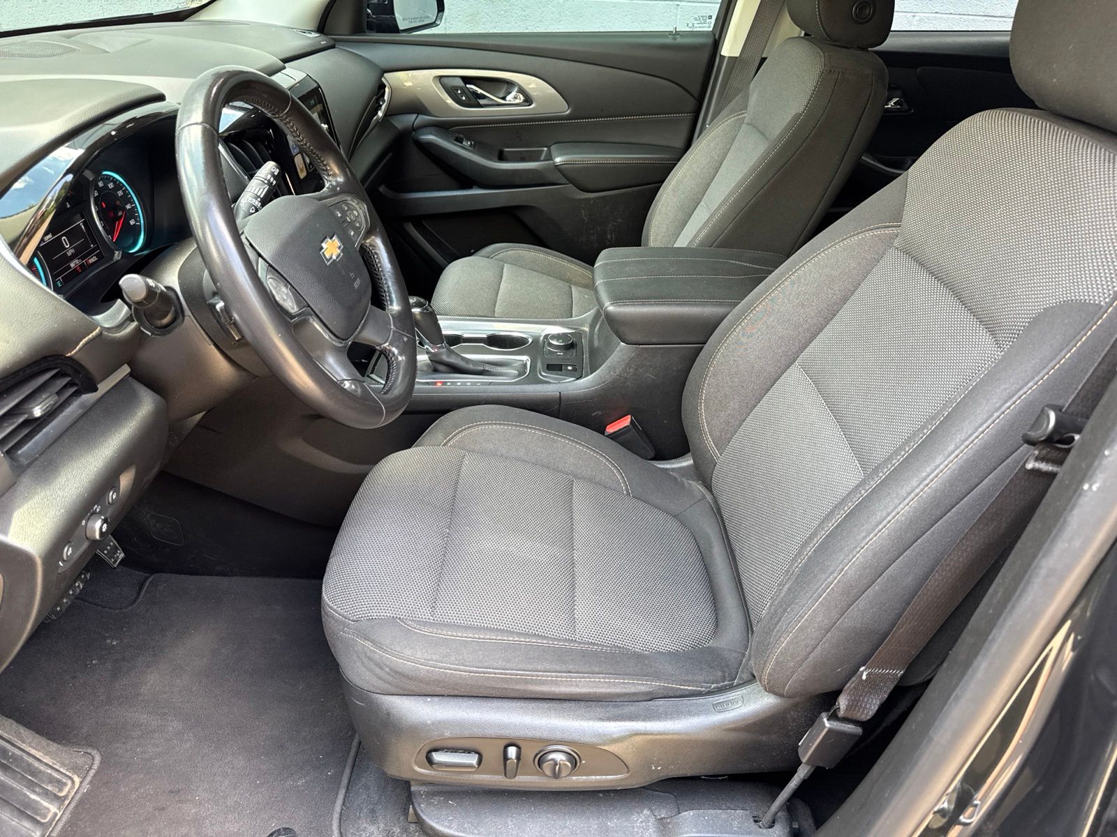 Used 2019 Graphite Metallic Chevrolet LT image 37