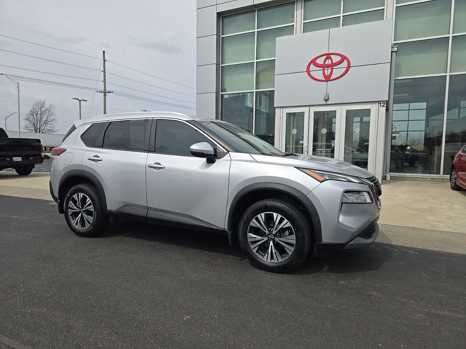 used 2022 Nissan Rogue car, priced at $20,251