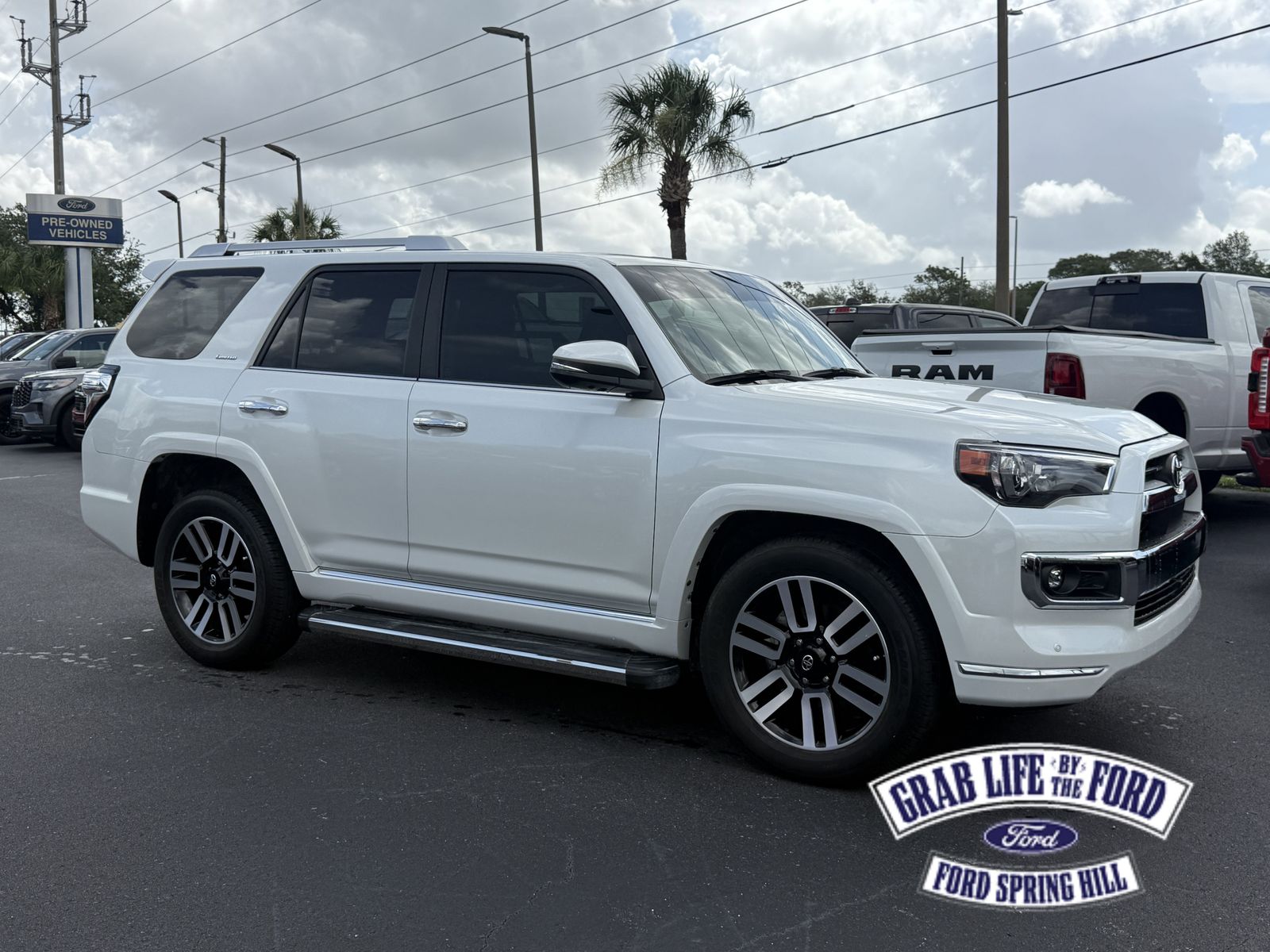 Pearl 2024 Toyota 4Runner Limited RWD SUV / Crossover 4X2 5-Speed Automatic