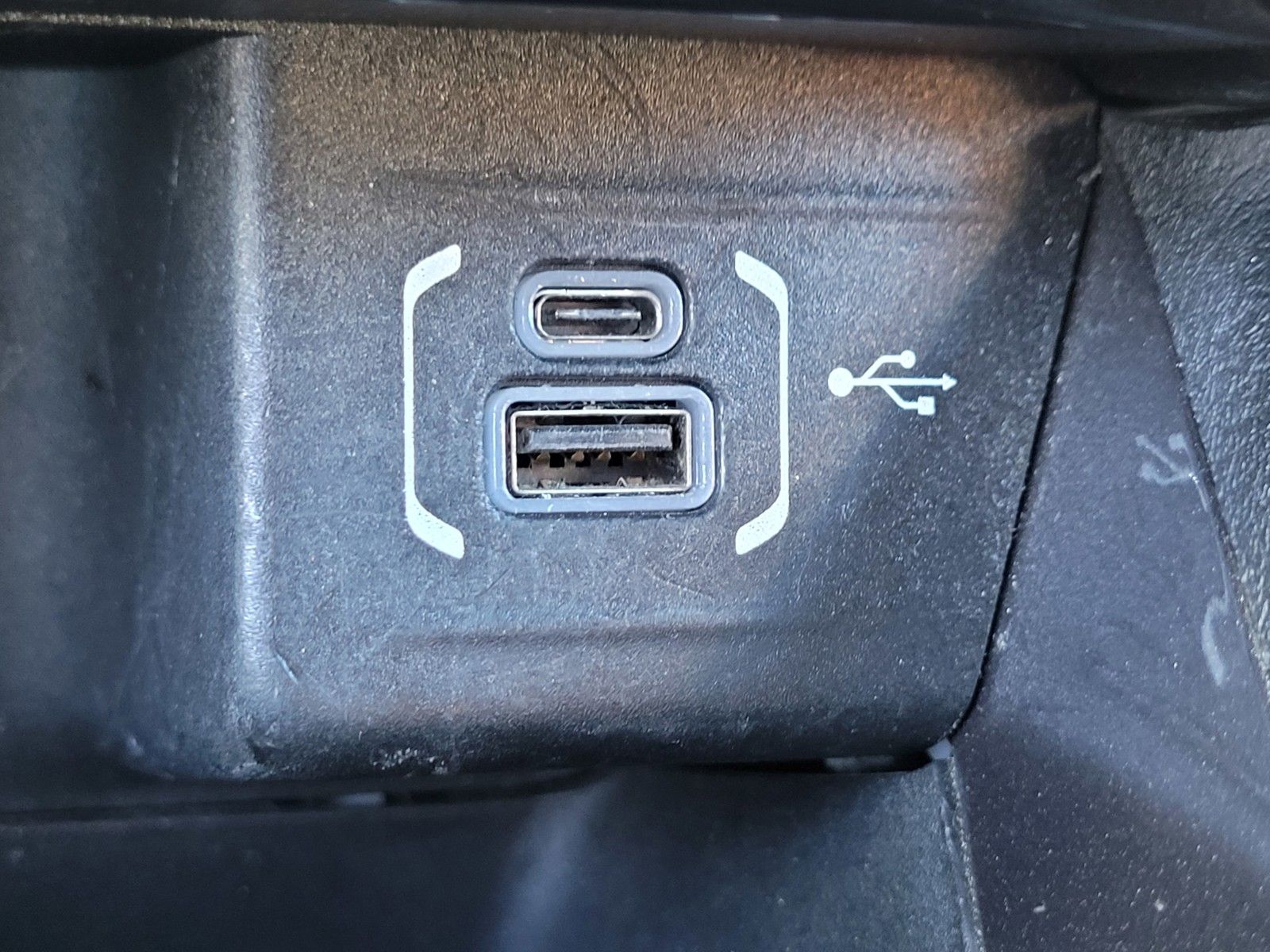 Used 2023 Black Jeep Sport image 19