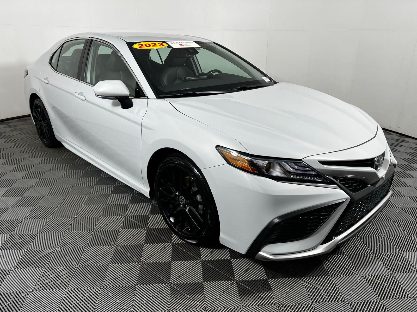 2023 Toyota Camry XSE 8