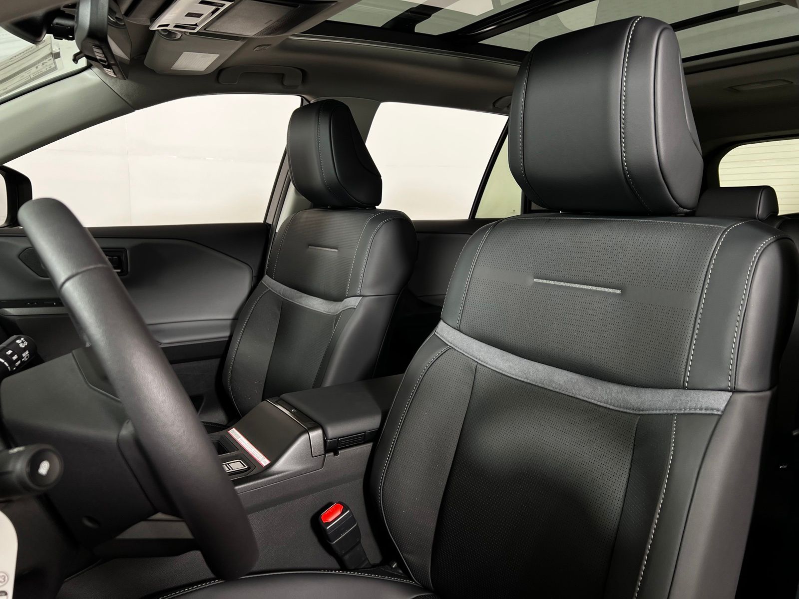Thumbnail: 2026 Toyota RAV4 - 10