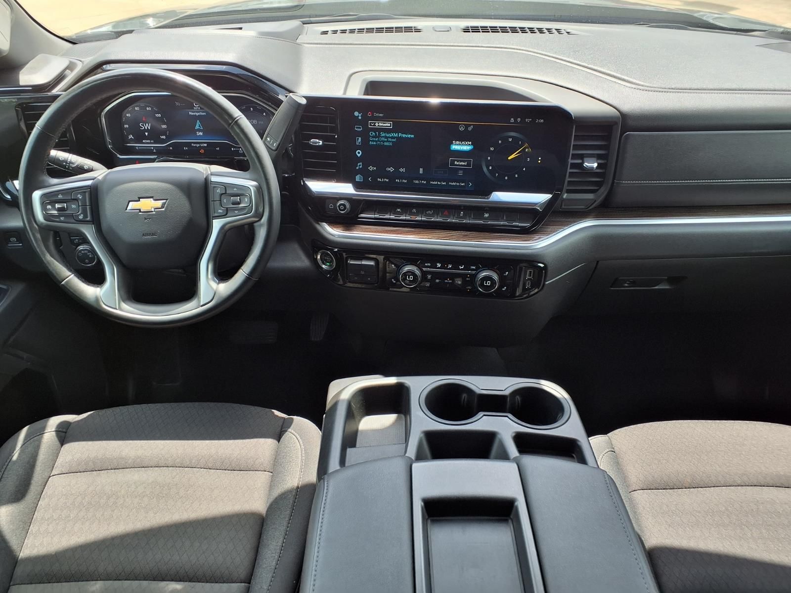 2025 Chevrolet Silverado 1500 LT - 10