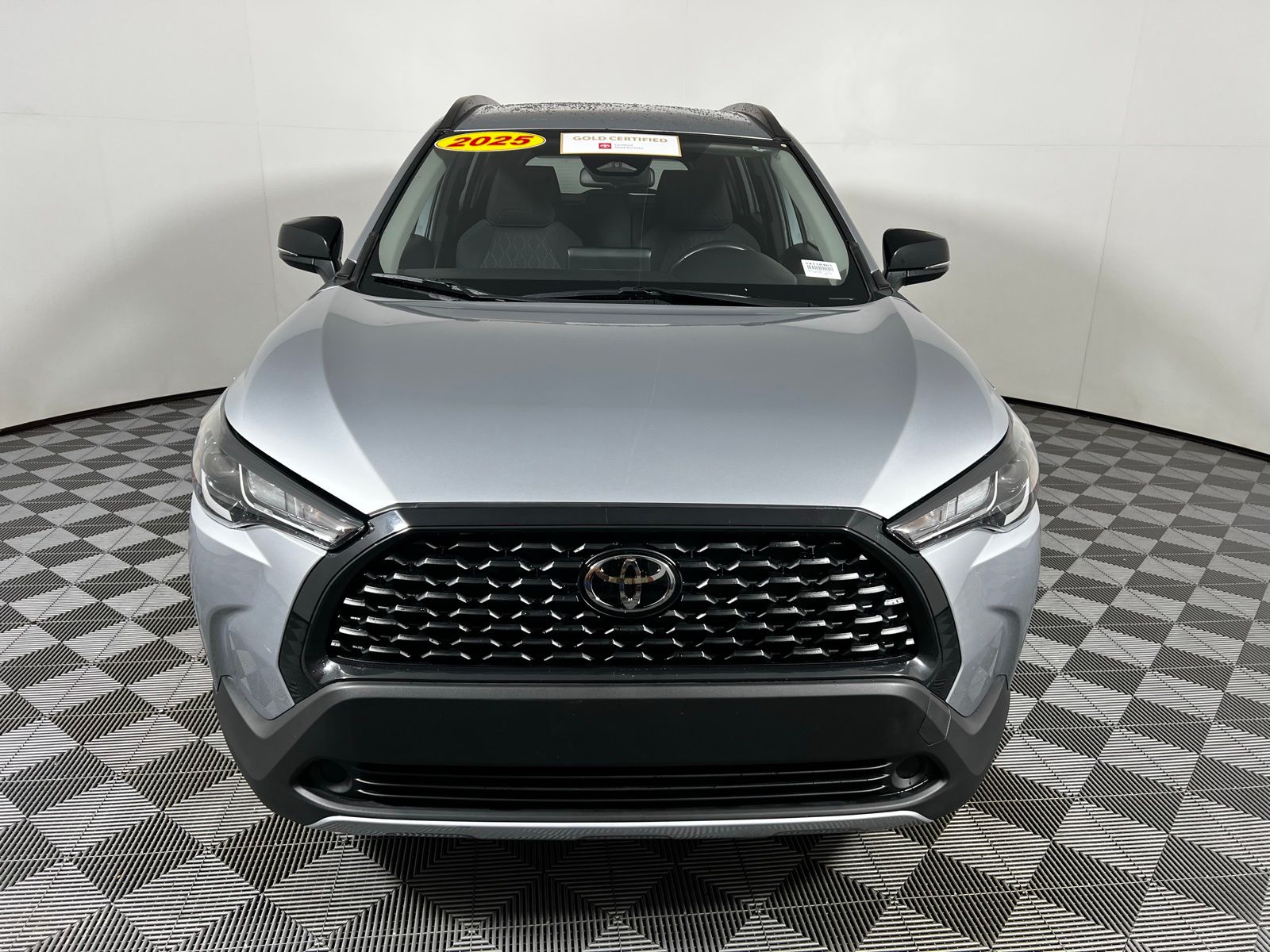 Thumbnail: 2025 Toyota Corolla Cross - 2