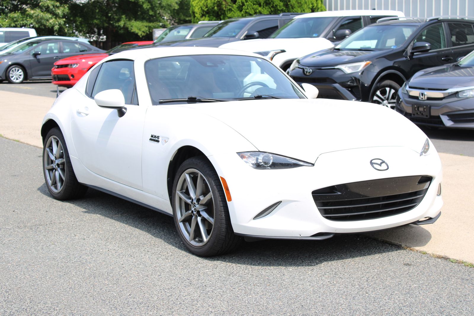 Snowflake White Pearl Mica 2022 Mazda MX-5 Miata Convertible Rear-Wheel Drive 6-Speed Automatic