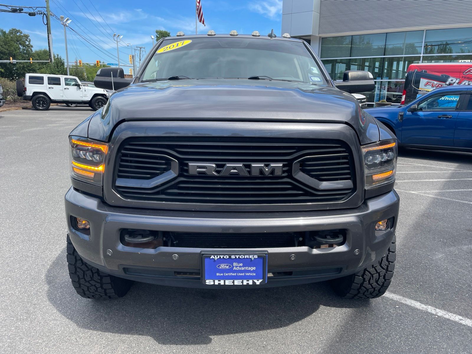 2017 RAM 2500 Big Horn Mega Cab 4WD