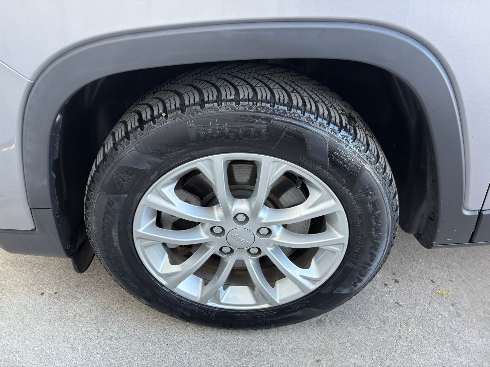 Used Car 2019 Jeep Cherokee  Latitude For Sale Under $10,000 In Austin, Texas