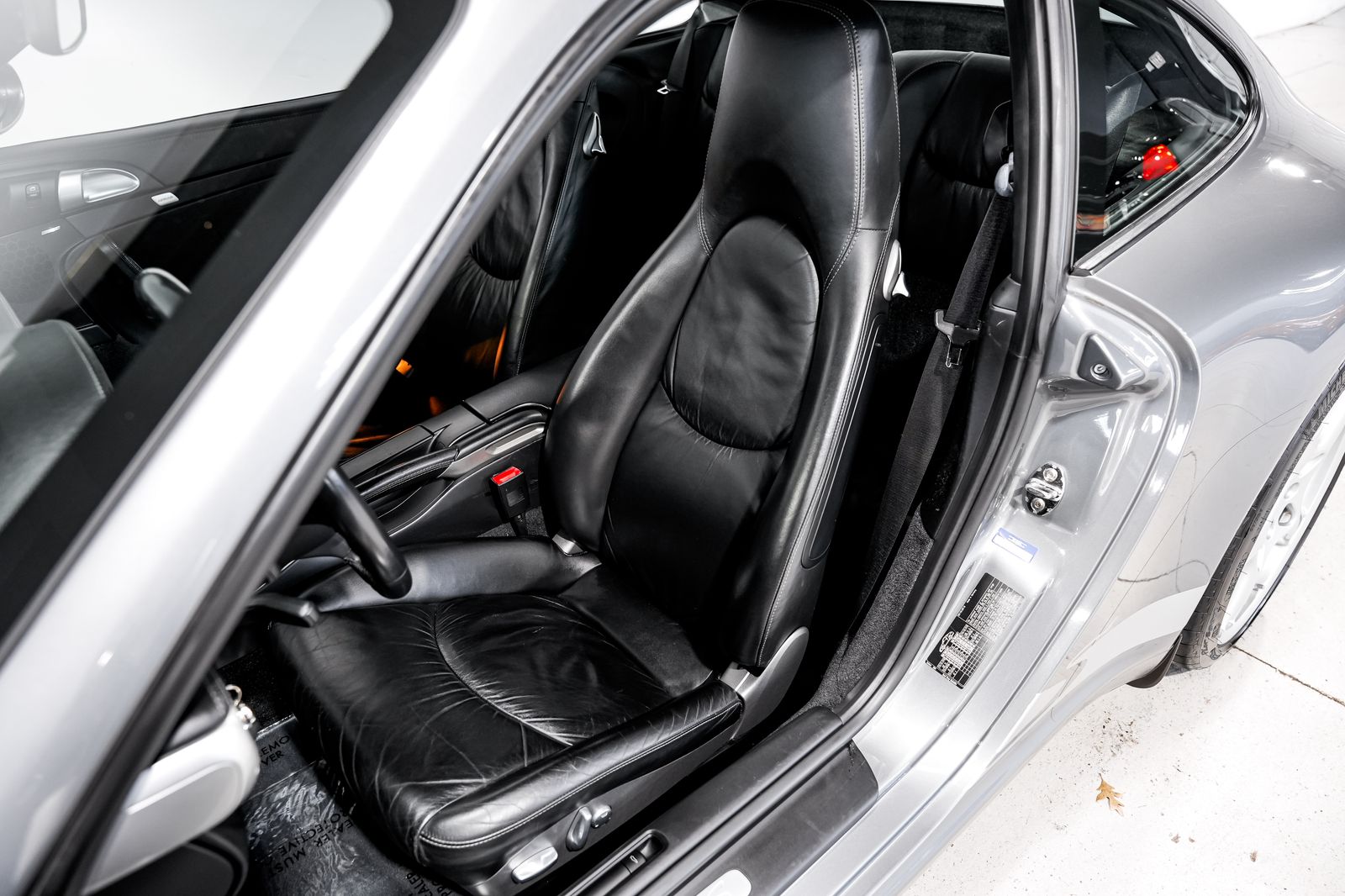 2005 Porsche 911 Carrera S — photo 18