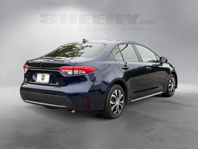 Used 2021 Blueprint Toyota LE image 12