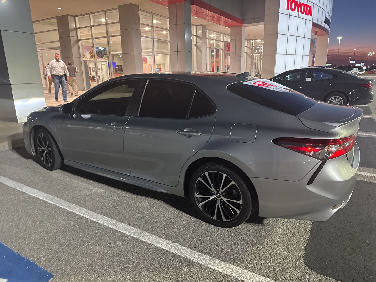 2019 Toyota Camry L 6