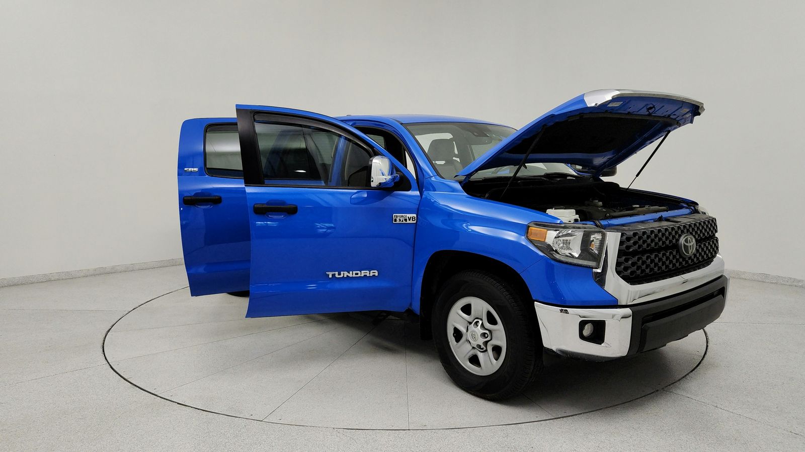 Used 2021 Blue Toyota SR5 image 9
