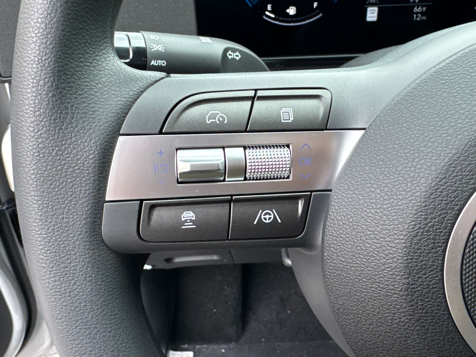 New 2026 Gray Hyundai SE image 26
