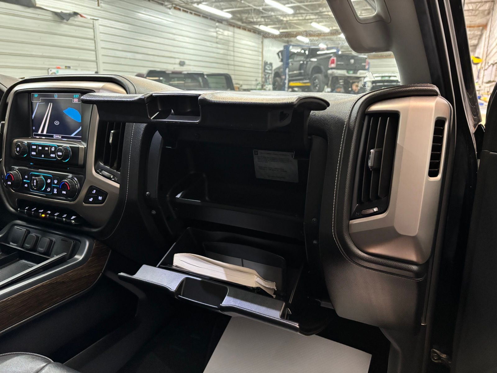 2018 GMC Sierra 3500 Denali HD Denali - Photo 29