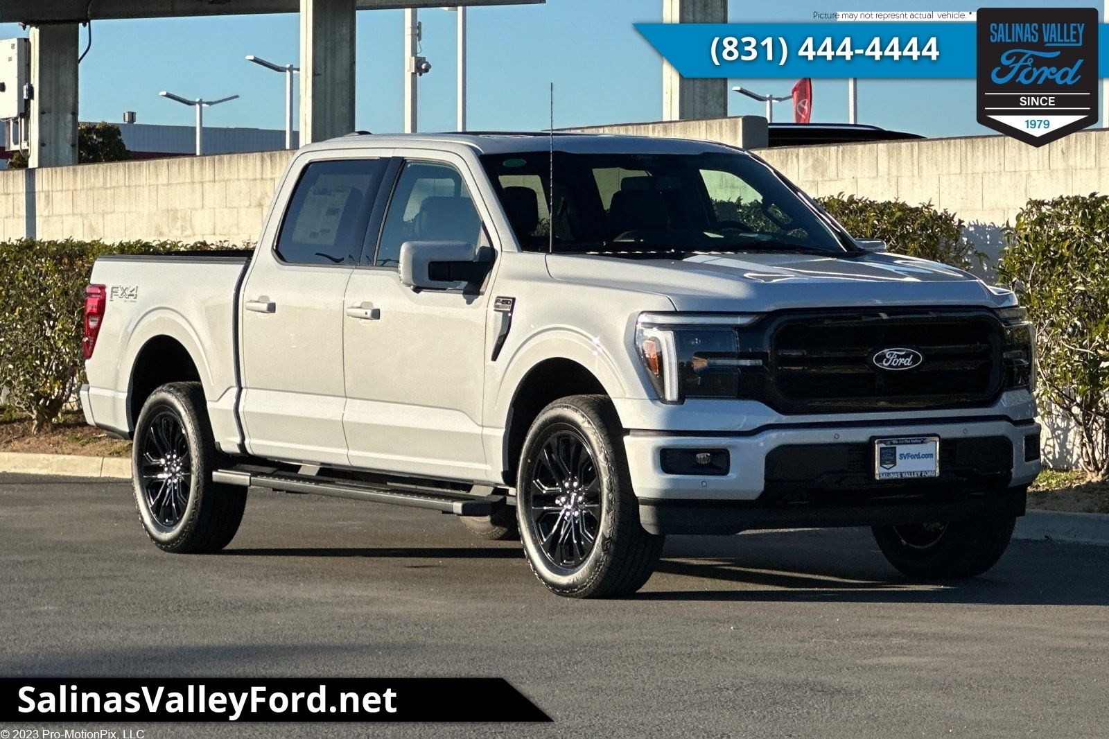 2025 Ford F-150 Lariat SuperCrew 4WD