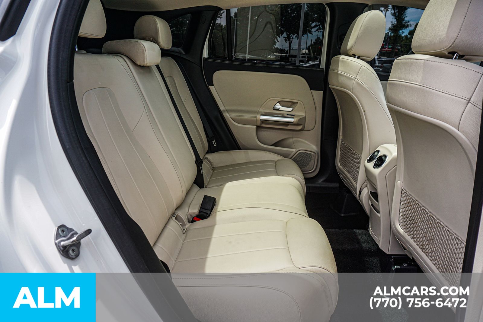 Used 2021  Mercedes-Benz GLA 250 image 24