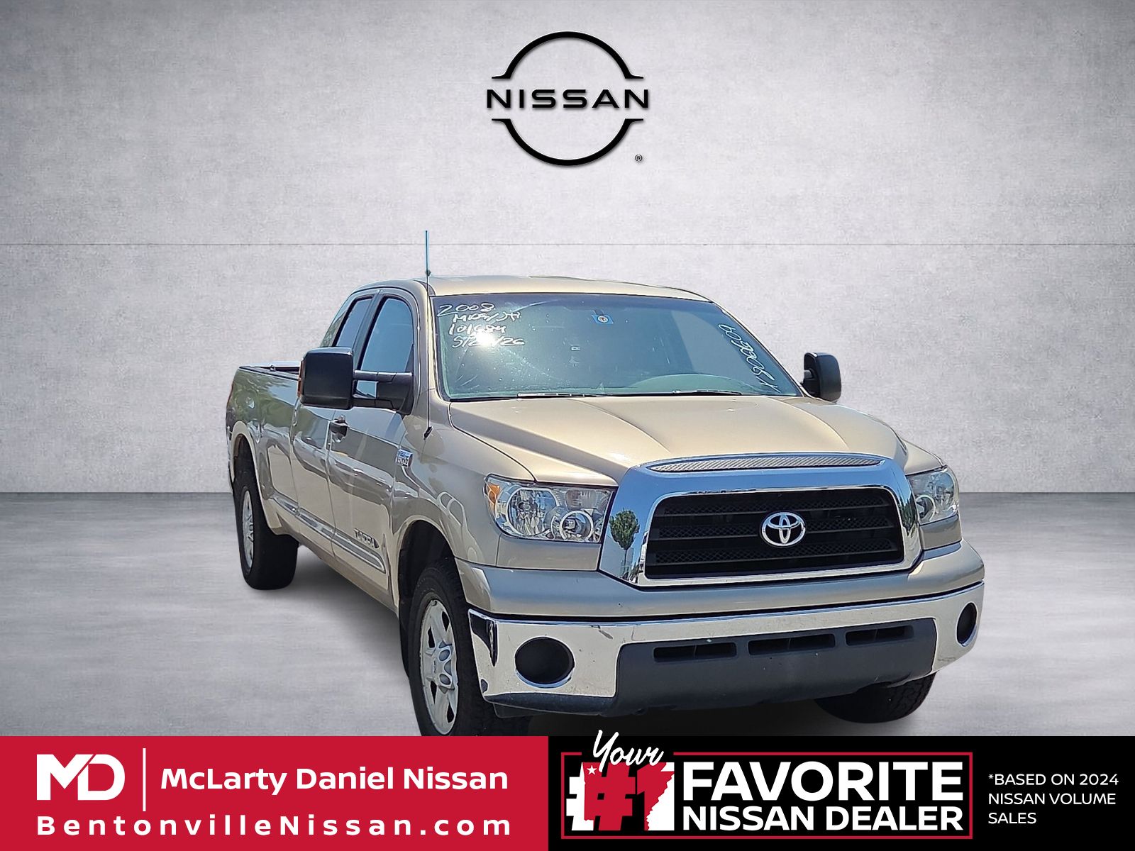 Gold 2008 Toyota Tundra Pickup Truck 6-Speed Automatic
