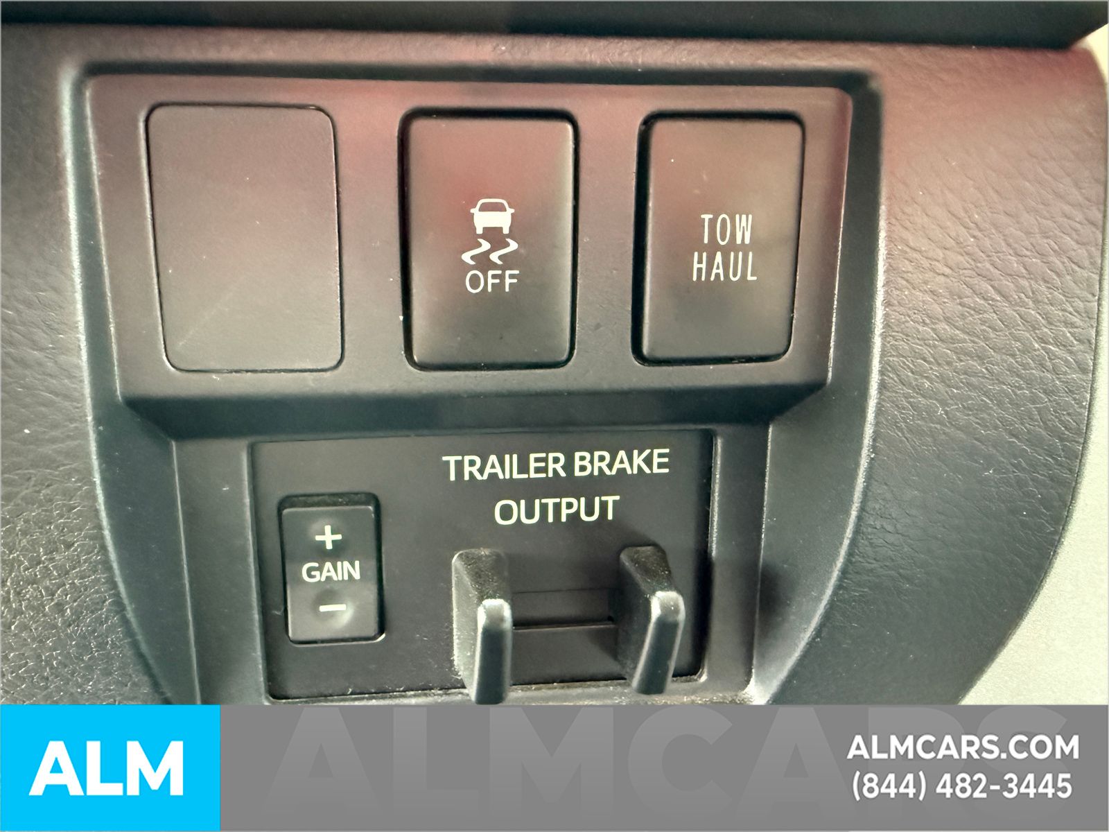 Used 2019 Black Toyota SR5 image 22