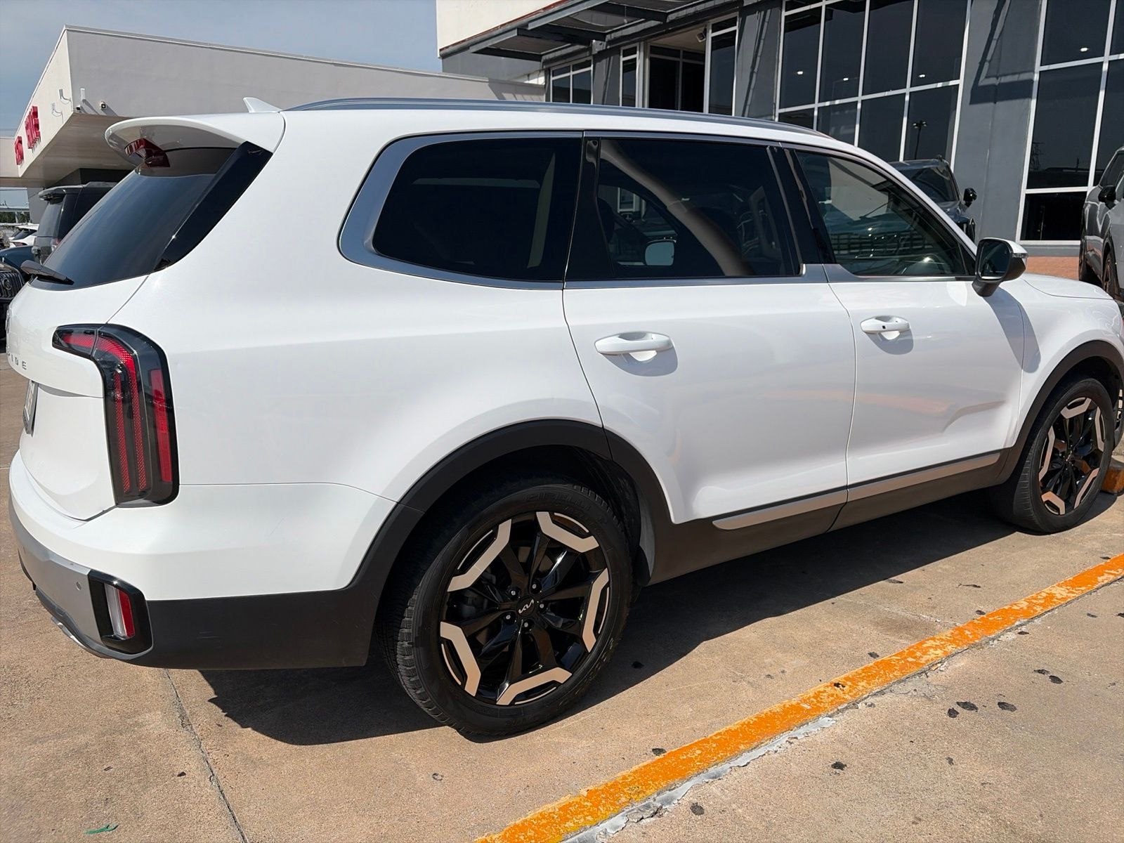 car-gallery-2