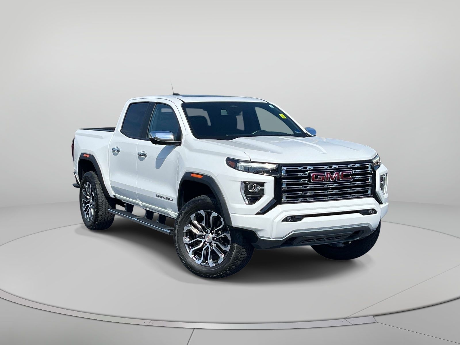 2024 GMC Canyon Denali Crew Cab 4WD