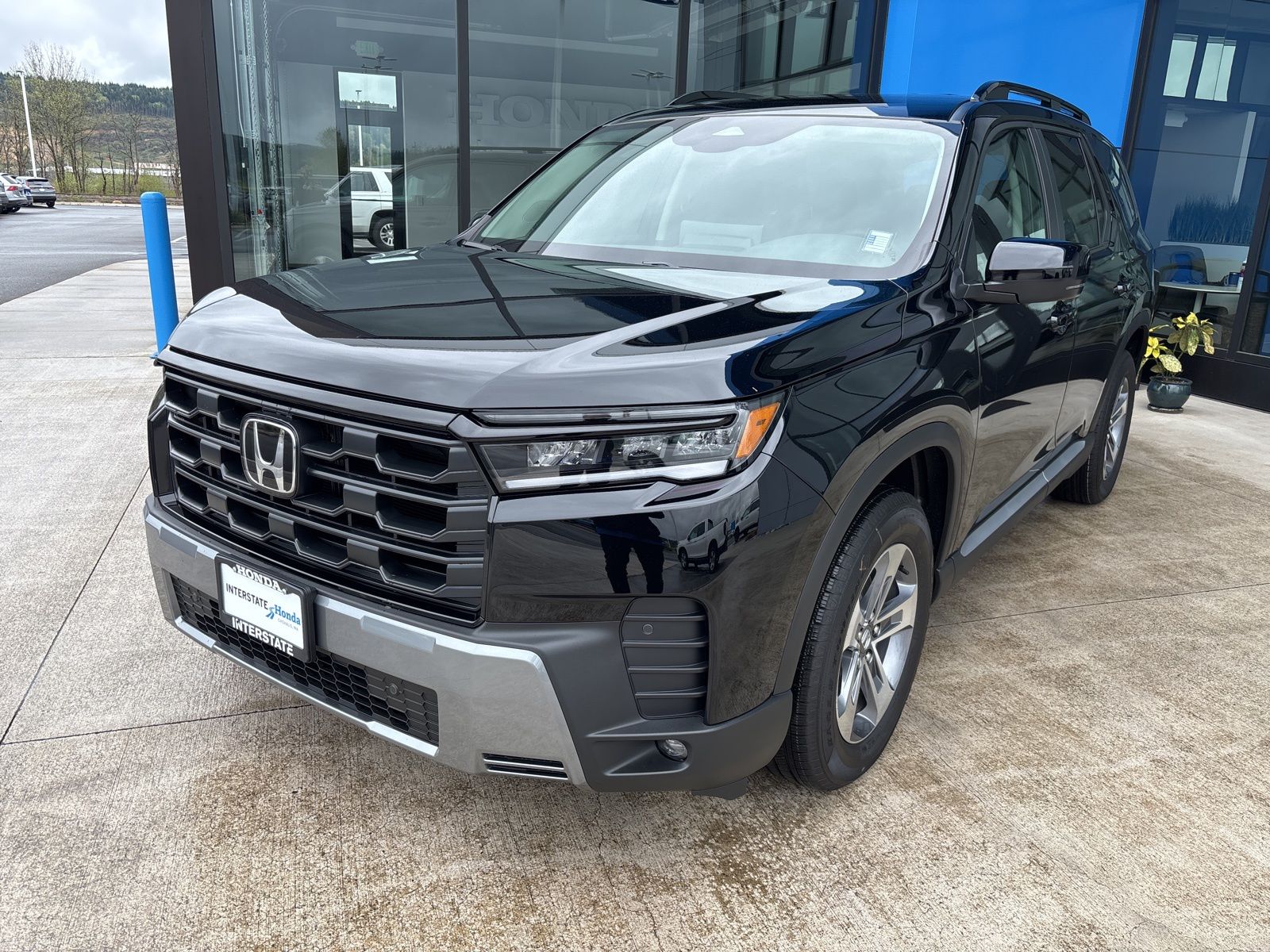 2026 Honda Pilot EX-L AWD's photo