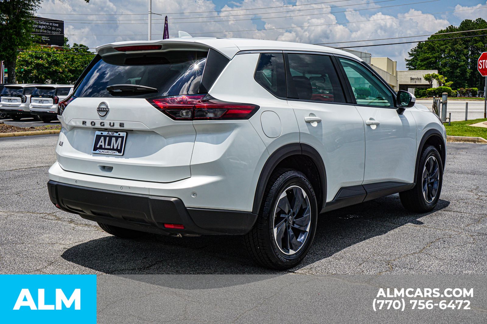 Used 2025 White Nissan SV image 7