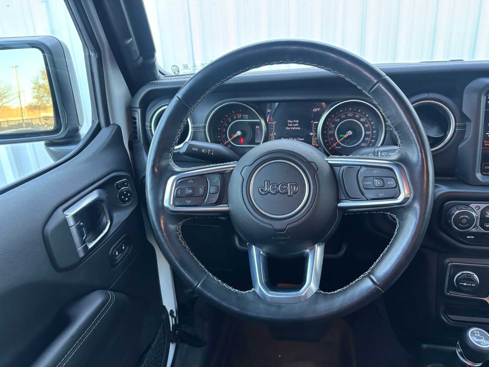 Used Car 2022 Jeep Gladiator  Overland For Sale Under $35,000 In Austin, Texas