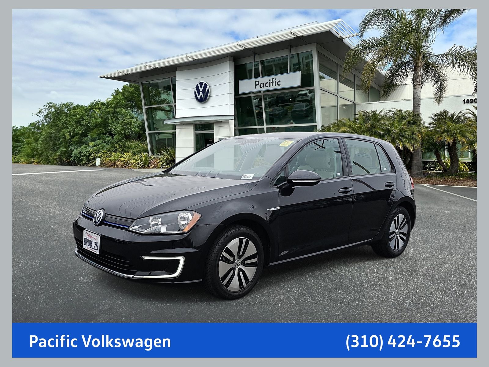 Deep Black Pearl 2016 Volkswagen e-Golf Hatchback Front-Wheel Drive Automatic