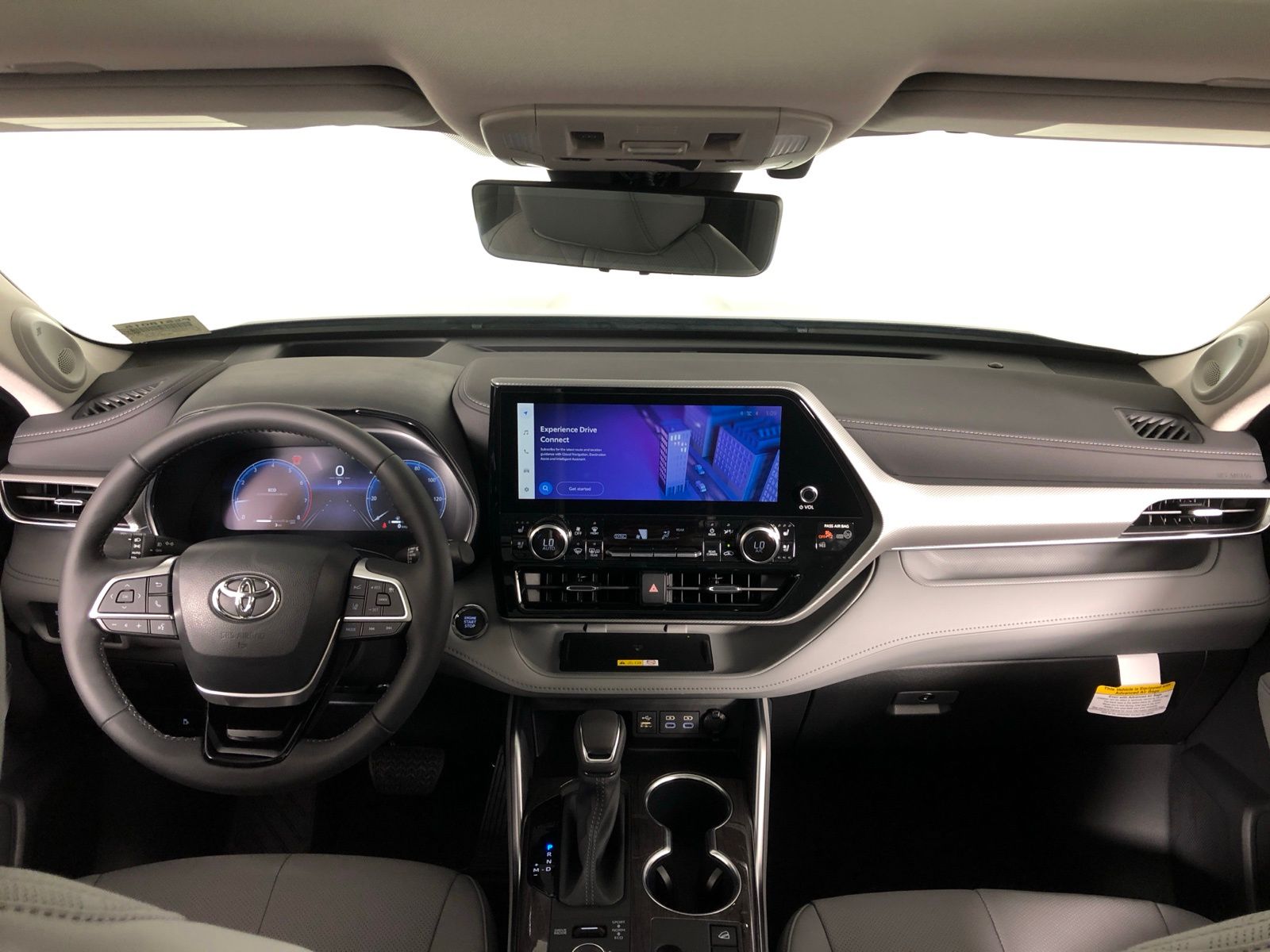 2025 Toyota Highlander Platinum 23