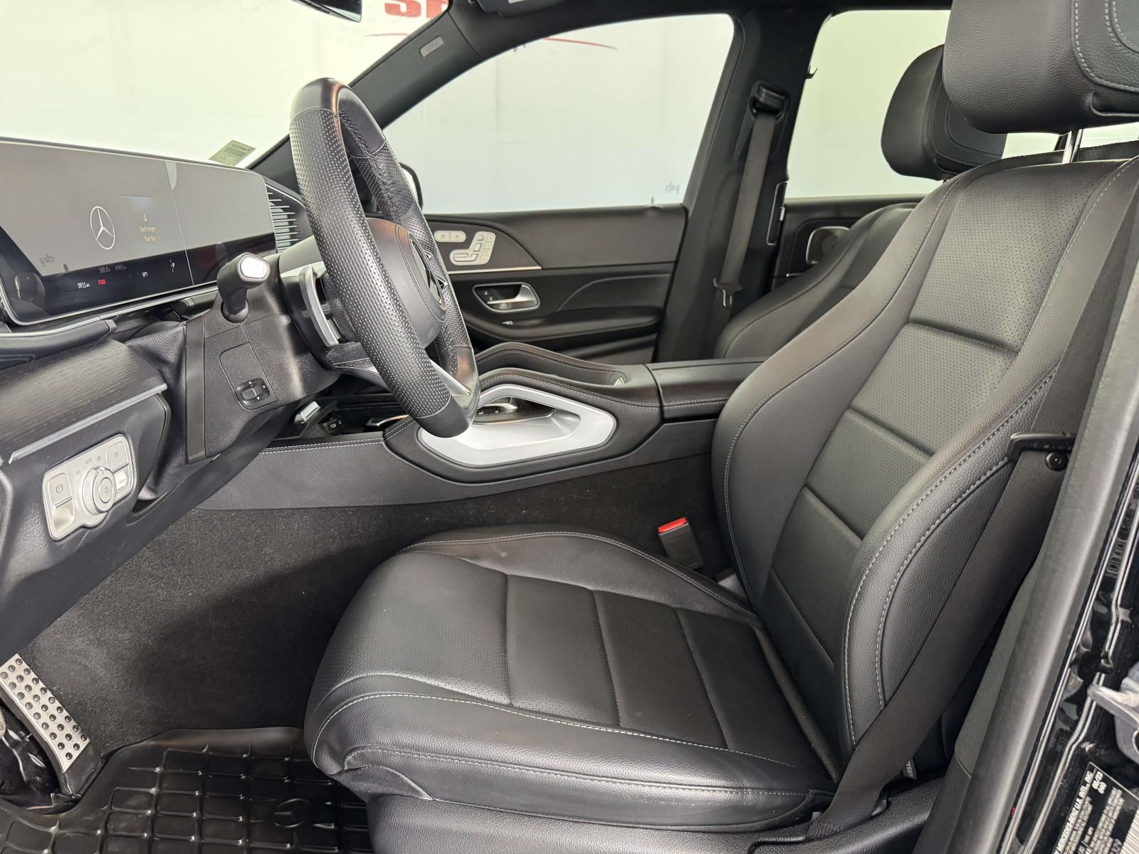 Used 2024 Black Mercedes-Benz GLS 450 image 9