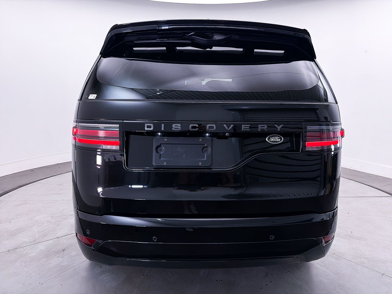 2023 Land Rover Discovery S R Dynamic - Photo 16