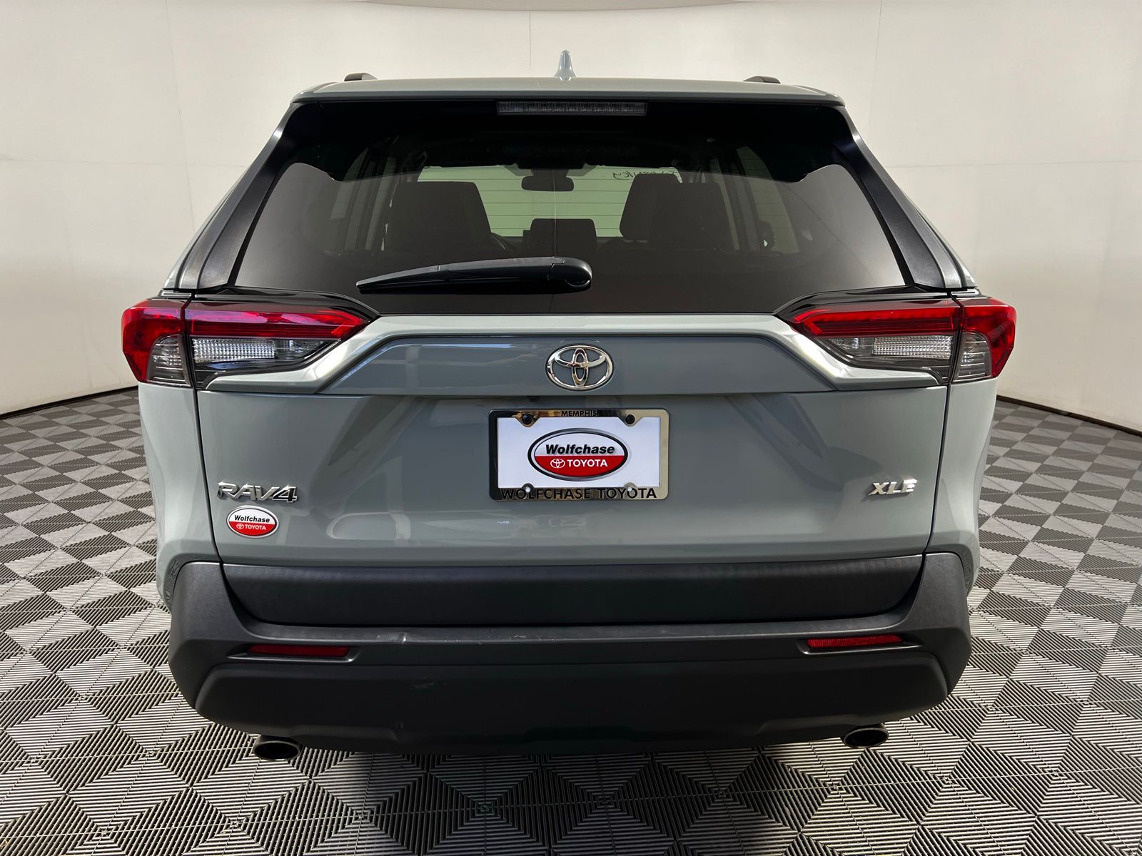 Thumbnail: 2023 Toyota RAV4 - 6