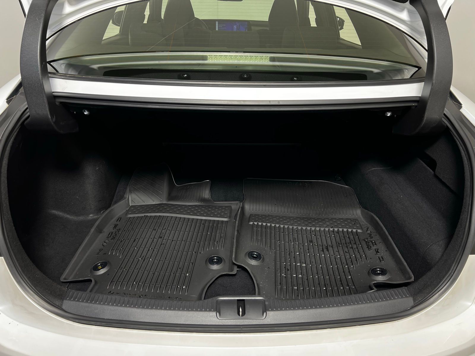 Thumbnail: 2024 Toyota Crown - 25