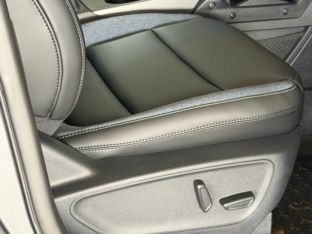 New 2025 Carbonized Gray Metallic Ford Outer Banks image 10