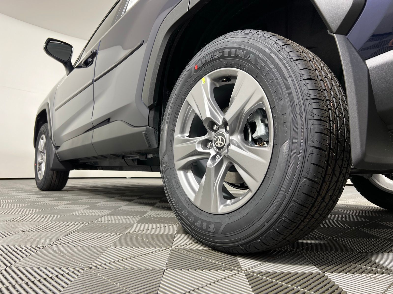 Thumbnail: 2025 Toyota RAV4 - 23