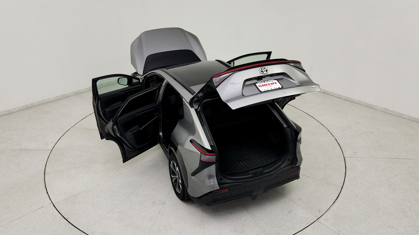Used 2023  Toyota XLE image 23