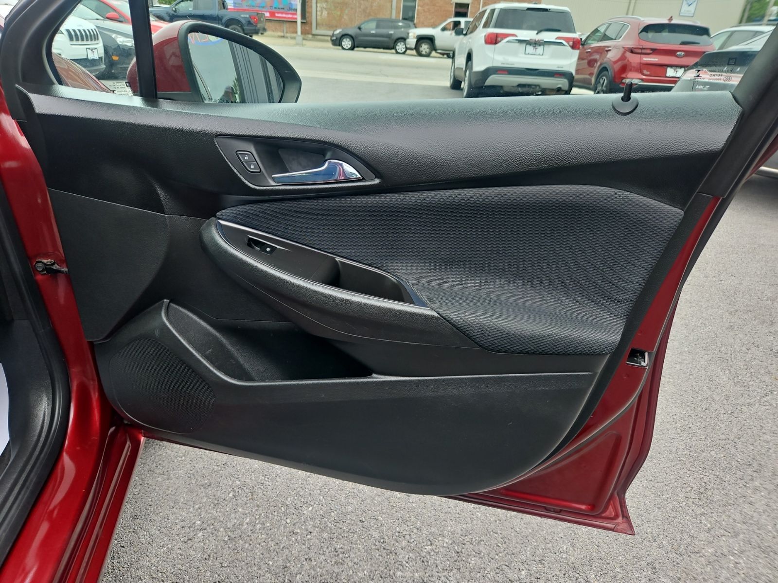 2016 Chevrolet Cruze LT - Photo 19