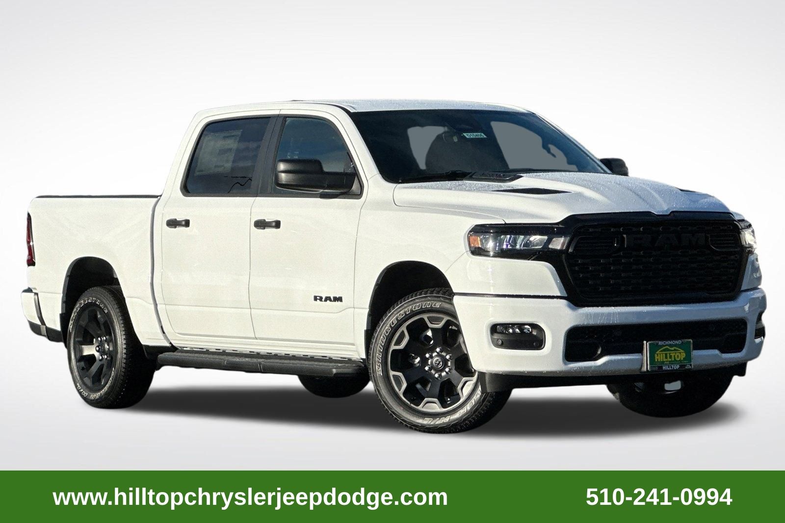 2026 RAM 1500 Express Crew Cab 4WD