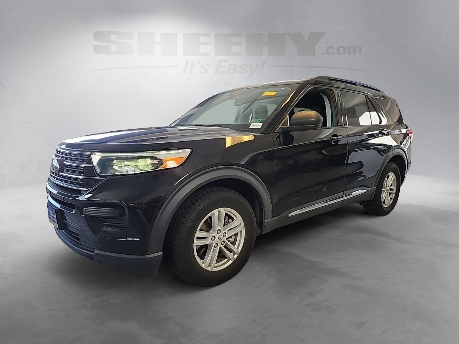 Certified Used 2021 Agate Black Metallic Ford XLT image 16