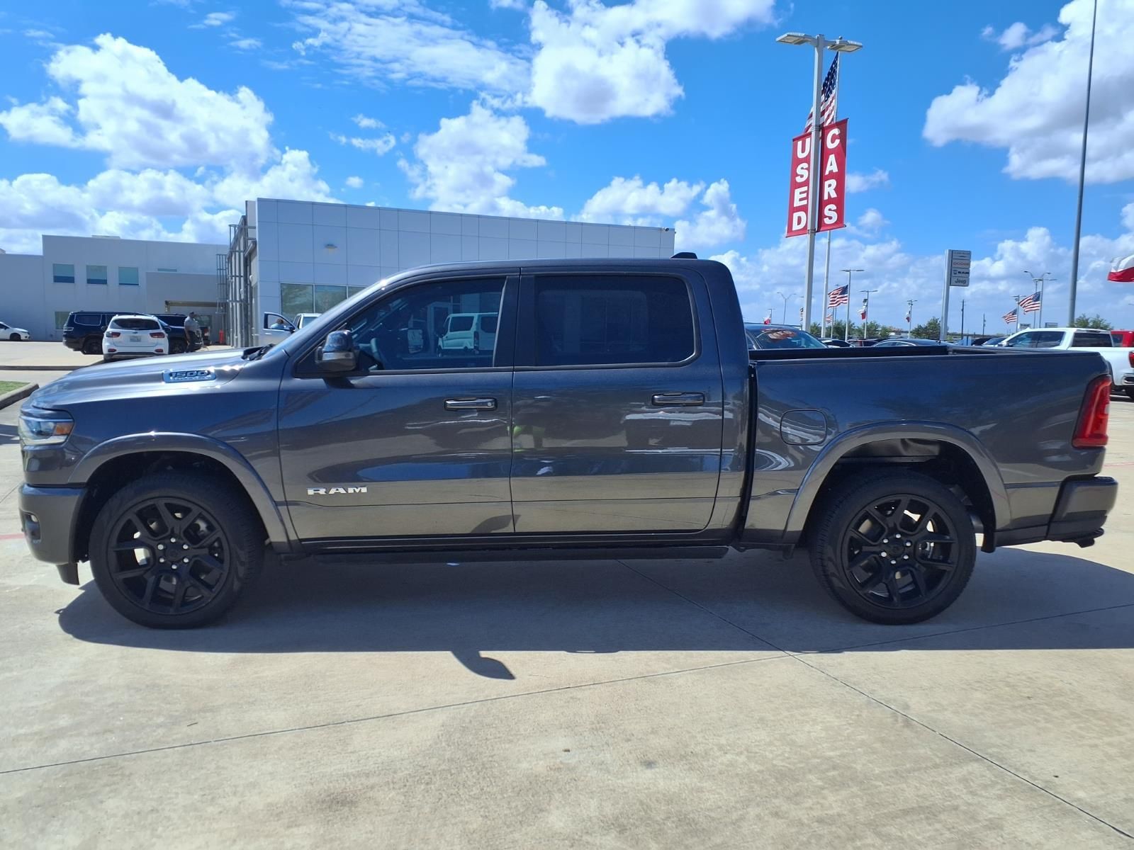 2026 Ram 1500 Laramie - 8