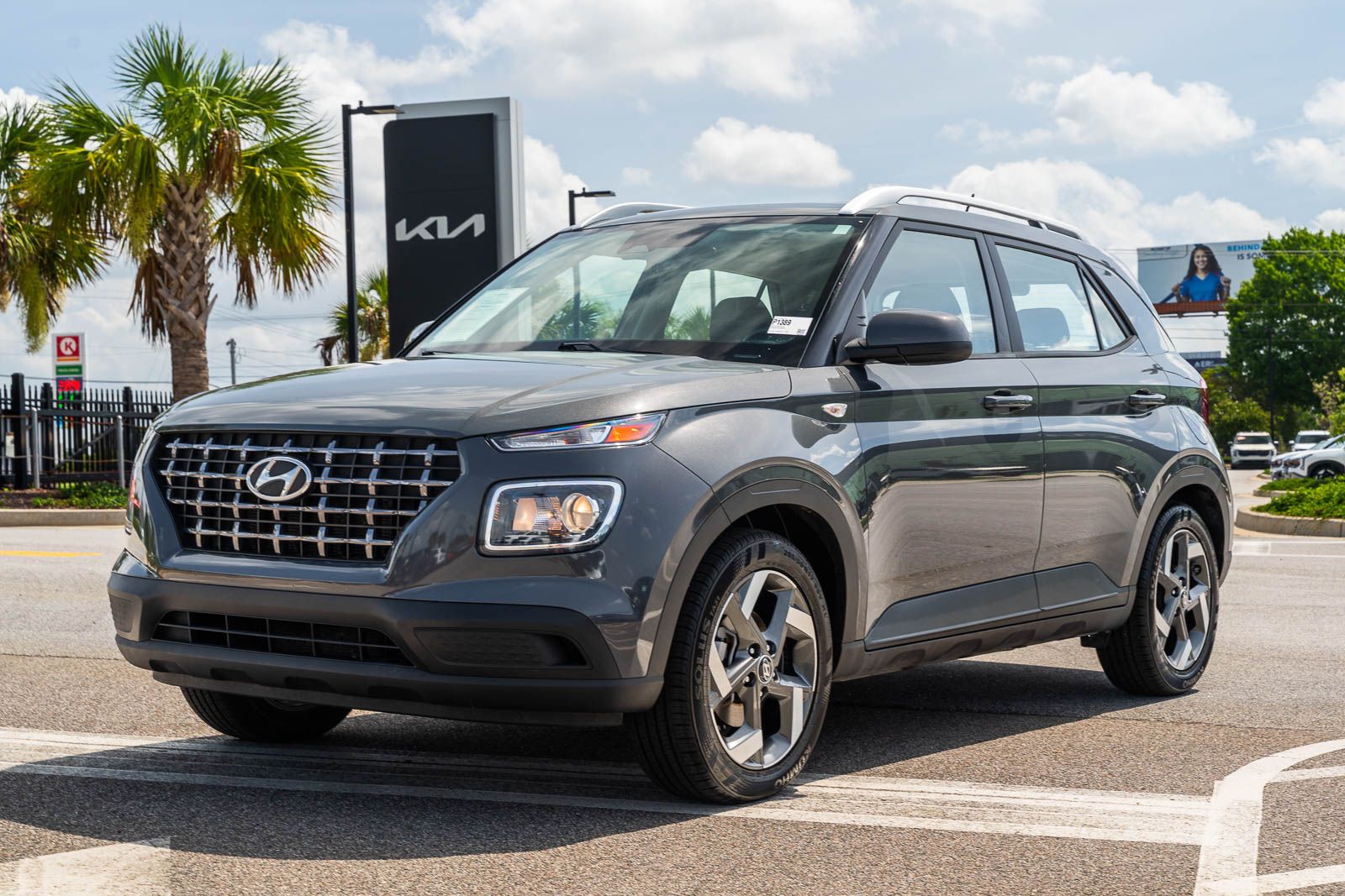 Used 2024 Hyundai Venue SUV