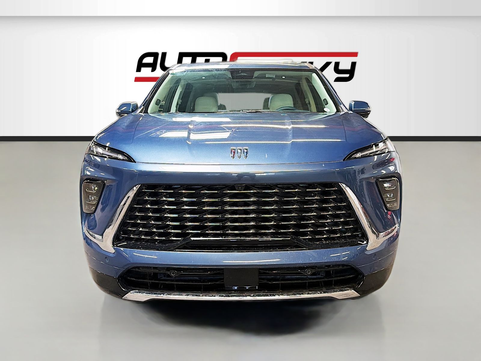 Used 2026 Blue Buick Avenir image 2