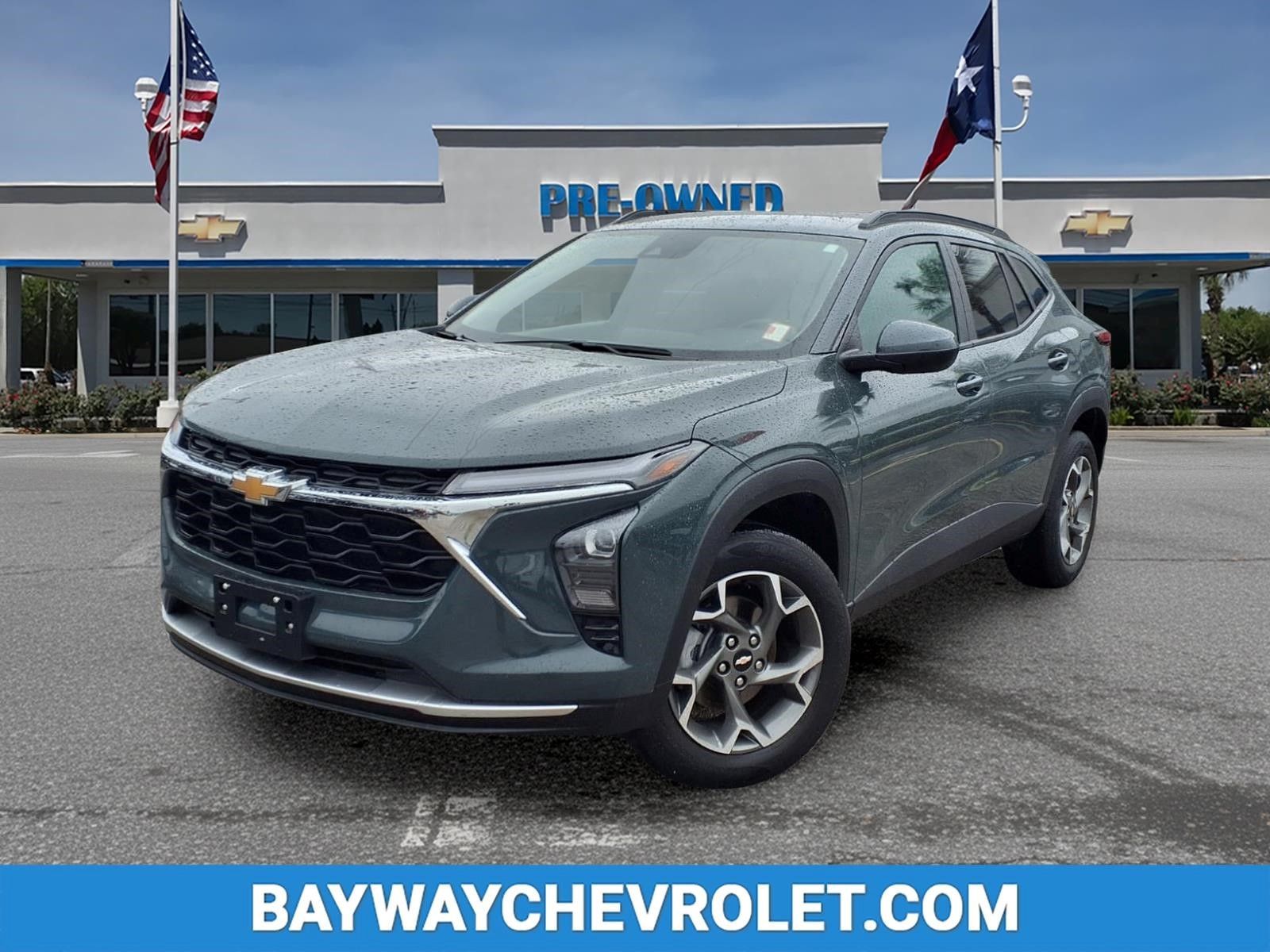 Cypress Gray 2025 Chevrolet Trax LT FWD SUV / Crossover Front-Wheel Drive 6-Speed Automatic