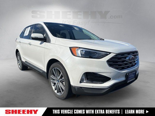2022 Ford Edge Titanium AWD's photo