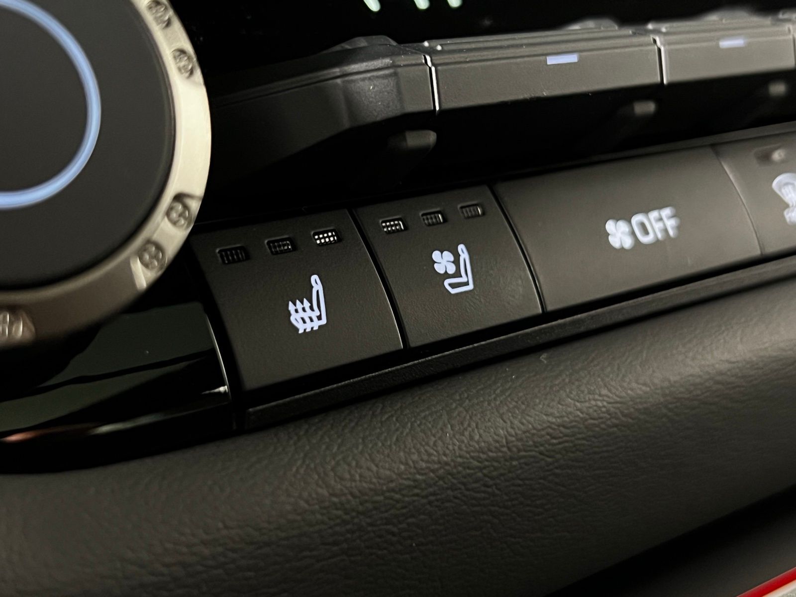 Thumbnail: 2026 Toyota Tundra - 17