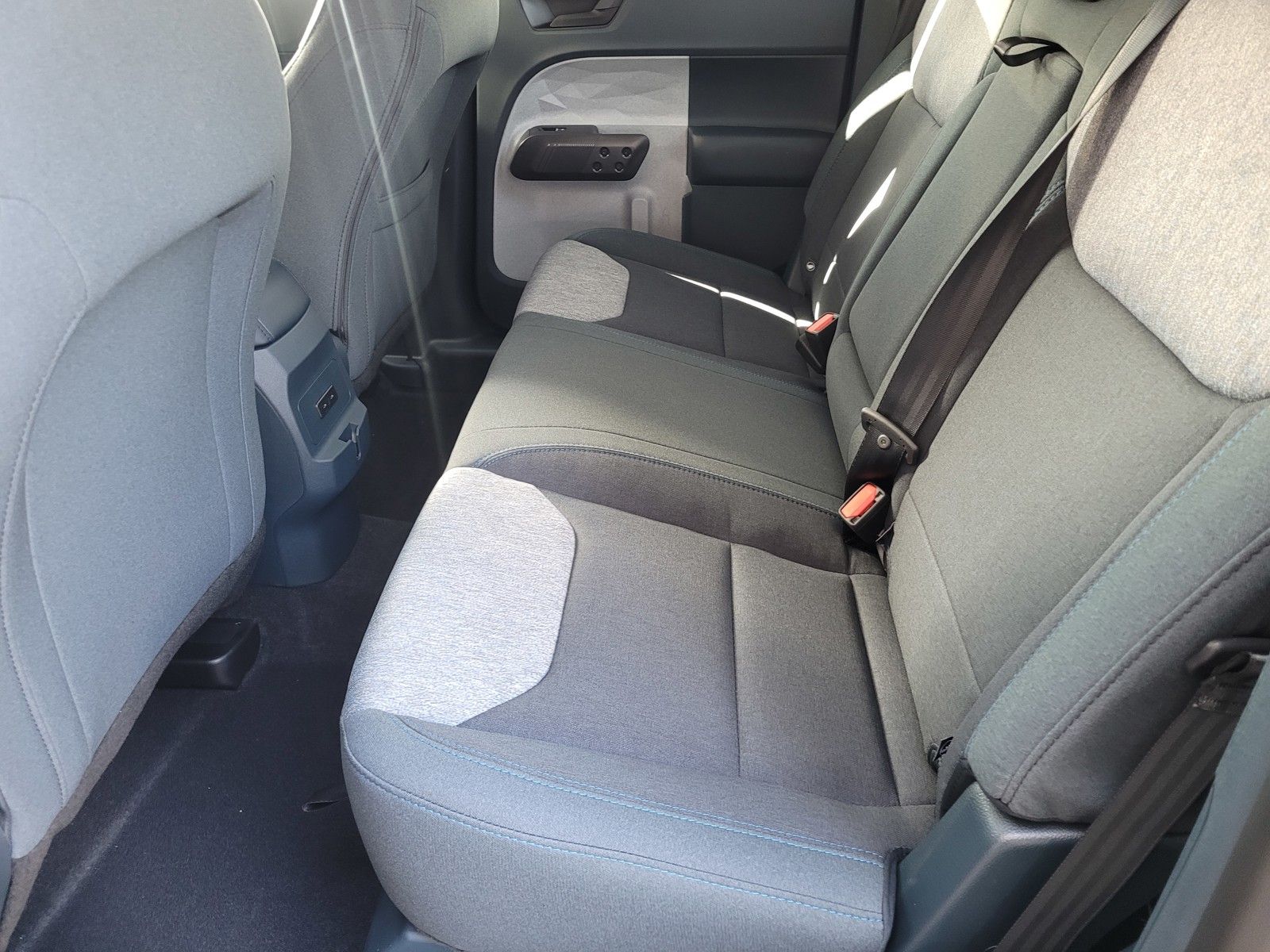 New 2025 Black Ford XLT image 7