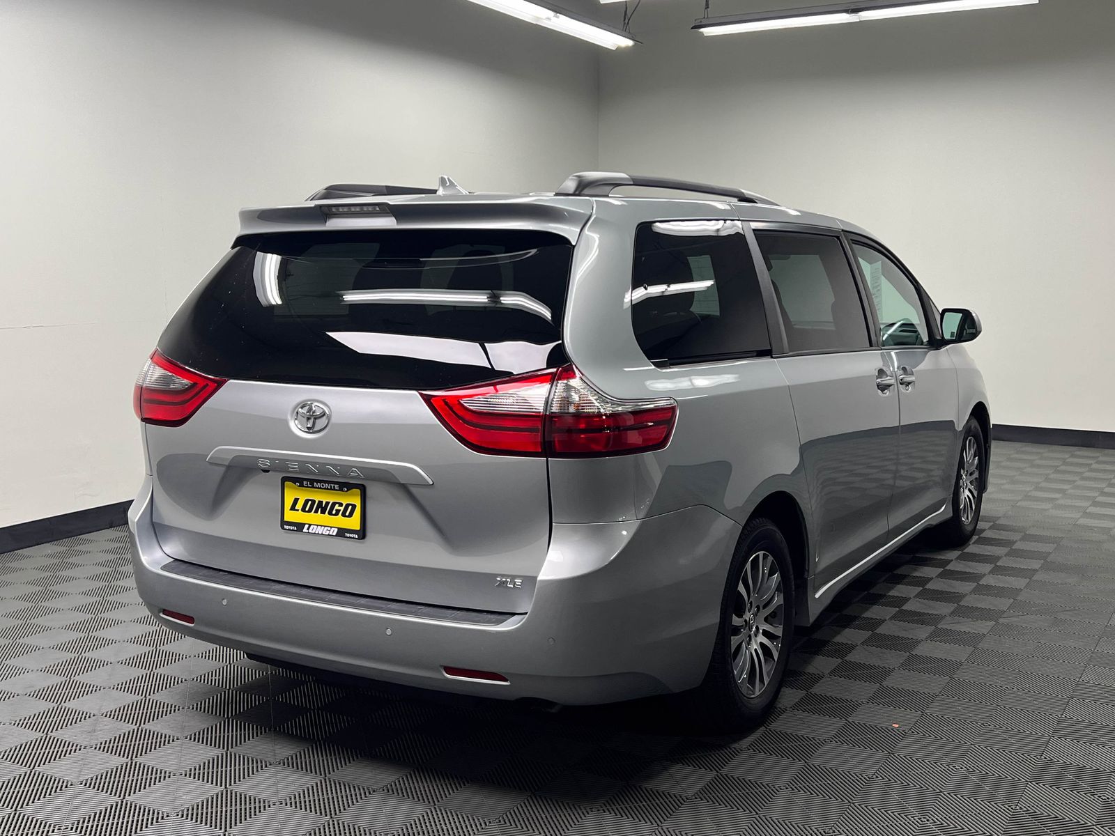 used 2020 Toyota Sienna car, priced at $38,888
